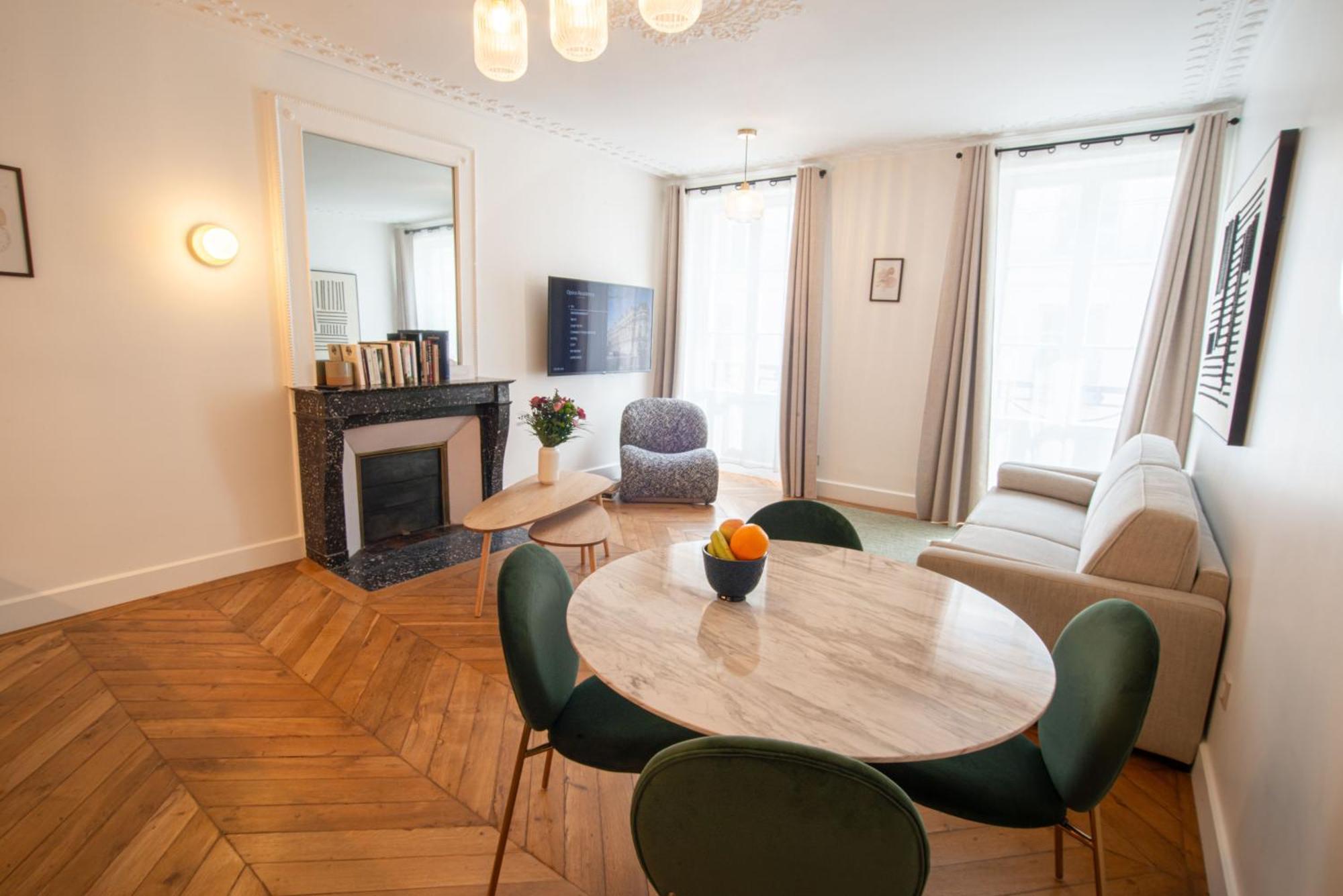 Quartier Libre Madeleine Apartment *