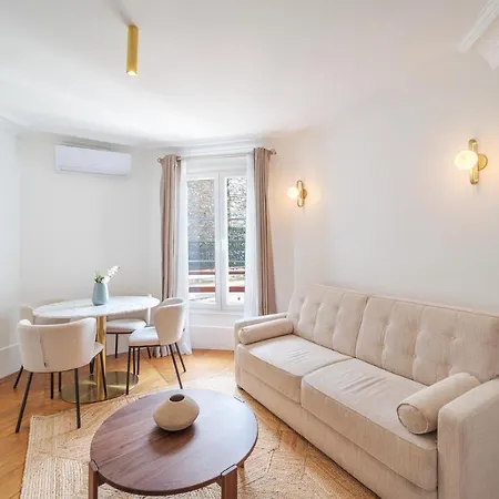 Quartier Libre Madeleine Apartment Paris Exterior photo