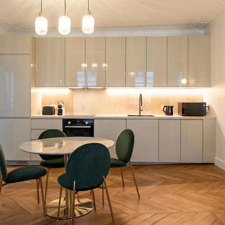Quartier Libre Madeleine Apartment Paris Exterior photo