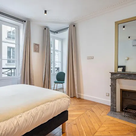 Quartier Libre Madeleine Apartment Paris Exterior photo