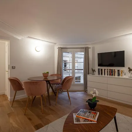 Quartier Libre Madeleine Apartment Paris Exterior photo