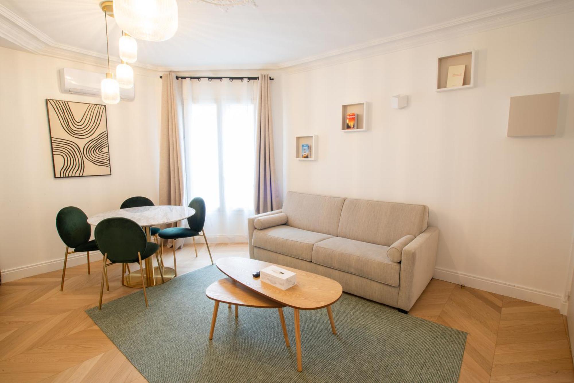Quartier Libre Madeleine Apartment *